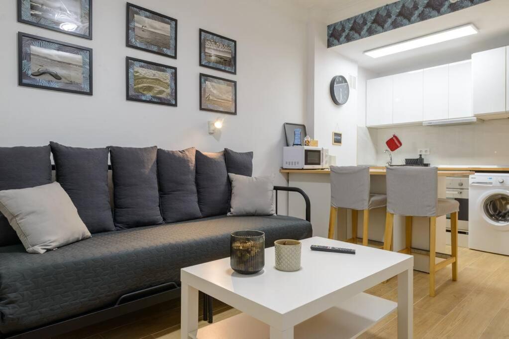 Estudio En Playa De Las Canteras لاس بالماس دي غران كاناريا المظهر الخارجي الصورة
